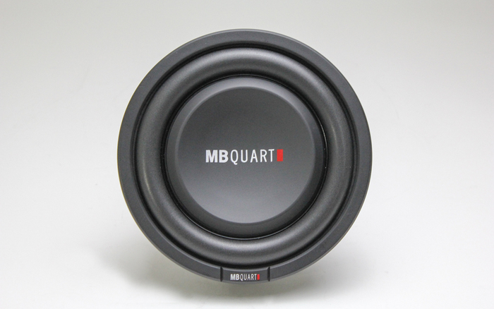 Автомобильный сабвуфер MB Quart RLP204 Автомобильный сабвуфер MB Quart RLP204